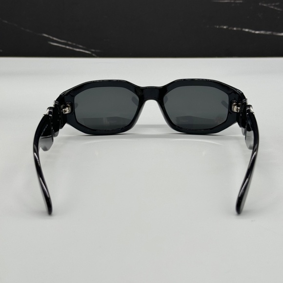 NEW MOD 4361 5422/87 VERSACE WOMEN SUNGLASSES VE4361 5422/87 BLACK VE4361 - Picture 8 of 12